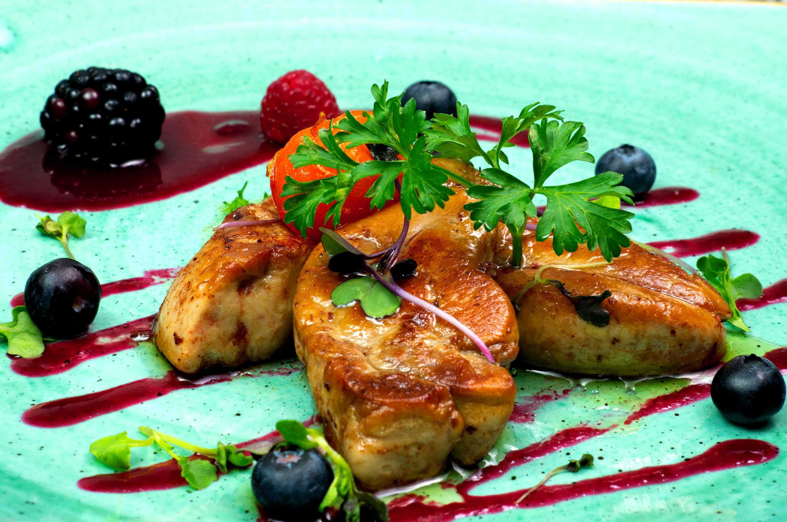 Restaurante La Campana - Nueva Andalucia - Fresh Ingredients