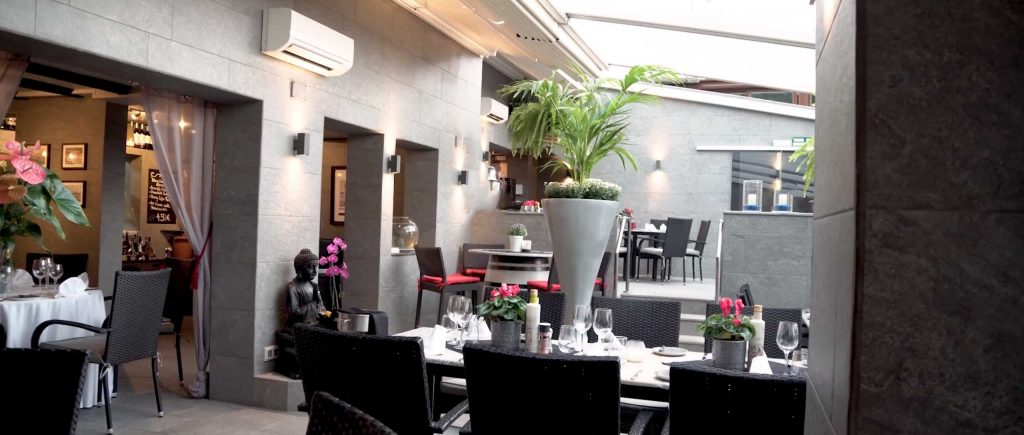 Restaurante La Campana - Nueva Andalucia - The Terrace